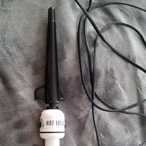 Hot tools tapered wand